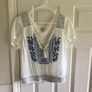 American Eagle Front Tassle Peasant Shirt